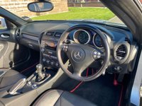 USED 2006 56 MERCEDES-BENZ SLK 1.8 SLK200 KOMPRESSOR 2d 161 BHP 