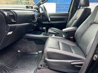USED 2021 21 TOYOTA HI-LUX 2.8L INVINCIBLE X 4WD D-4D DCB 0d AUTO 202 BHP FANTASTIC CONDITION