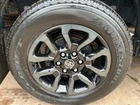 USED 2021 21 TOYOTA HI-LUX 2.8L INVINCIBLE X 4WD D-4D DCB 0d AUTO 202 BHP FANTASTIC CONDITION