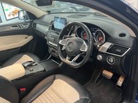 USED 2017 67 MERCEDES-BENZ GLE-CLASS 3.0 GLE 350 D 4MATIC AMG LINE PREMIUM PLUS 4d 255 BHP STUNNING BRILLIANT BLUE GLE!