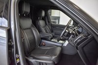 USED 2019 19 LAND ROVER DISCOVERY 3.0 SDV6 COMMERCIAL HSE 302 BHP Huge Spec, Stunning Example