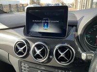 USED 2018 18 MERCEDES-BENZ B-CLASS 2.1 B 200 D AMG LINE PREMIUM PLUS 5d 134 BHP LOW MILES + PAN ROOF