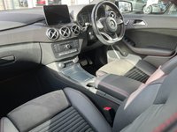 USED 2018 18 MERCEDES-BENZ B-CLASS 2.1 B 200 D AMG LINE PREMIUM PLUS 5d 134 BHP LOW MILES + PAN ROOF