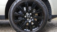USED 2013 13 LAND ROVER RANGE ROVER 3.0 TDV6 (258) Vogue SE 5dr Automatic (Sliding Panoramic Sunroof / Black Stealth Pack / TV / 4 Zone Climate) !! NATIONWIDE DELIVERY AVAILABLE !!