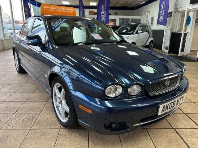2009 09 Jaguar X-Type 2.2 SE 4d 145 BHP