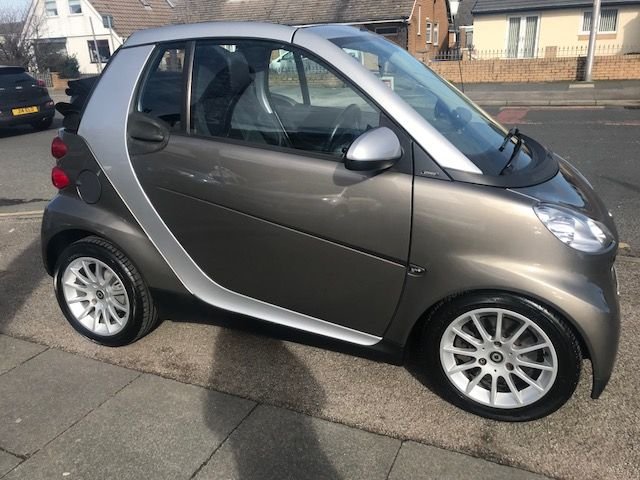 2010 10 Smart Fortwo Cabrio 1.0 PASSION MHD 2d AUTO 71 BHP