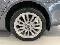 USED 2012 12 SKODA OCTAVIA 2.0 ELEGANCE TDI DSG 5d 138 BHP 