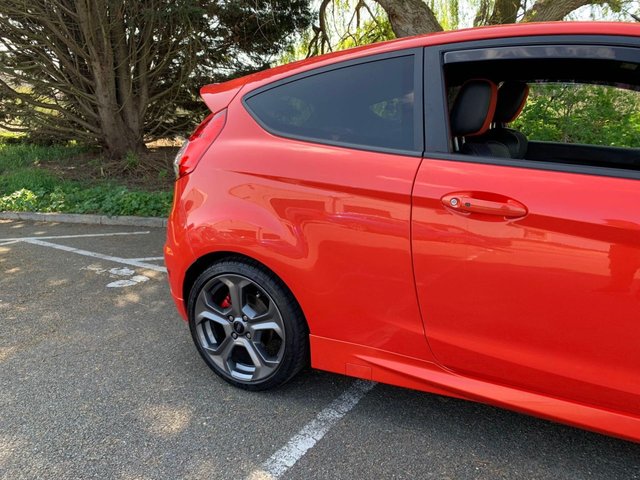 View our FORD FIESTA