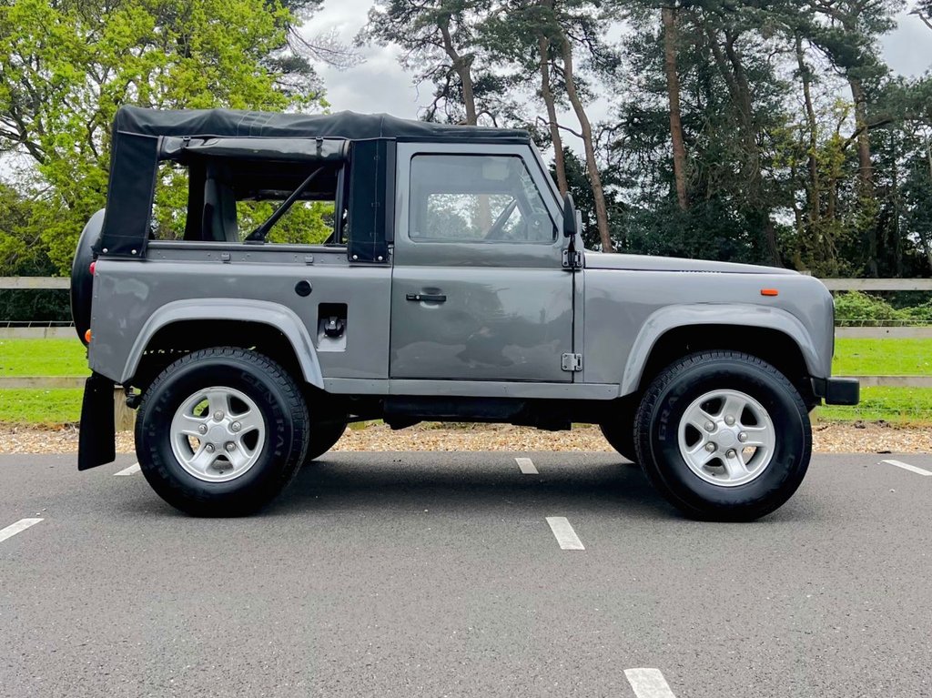 USED 1992 J LAND ROVER DEFENDER 90 2.5 PETROL // Ragtop // Px swap  