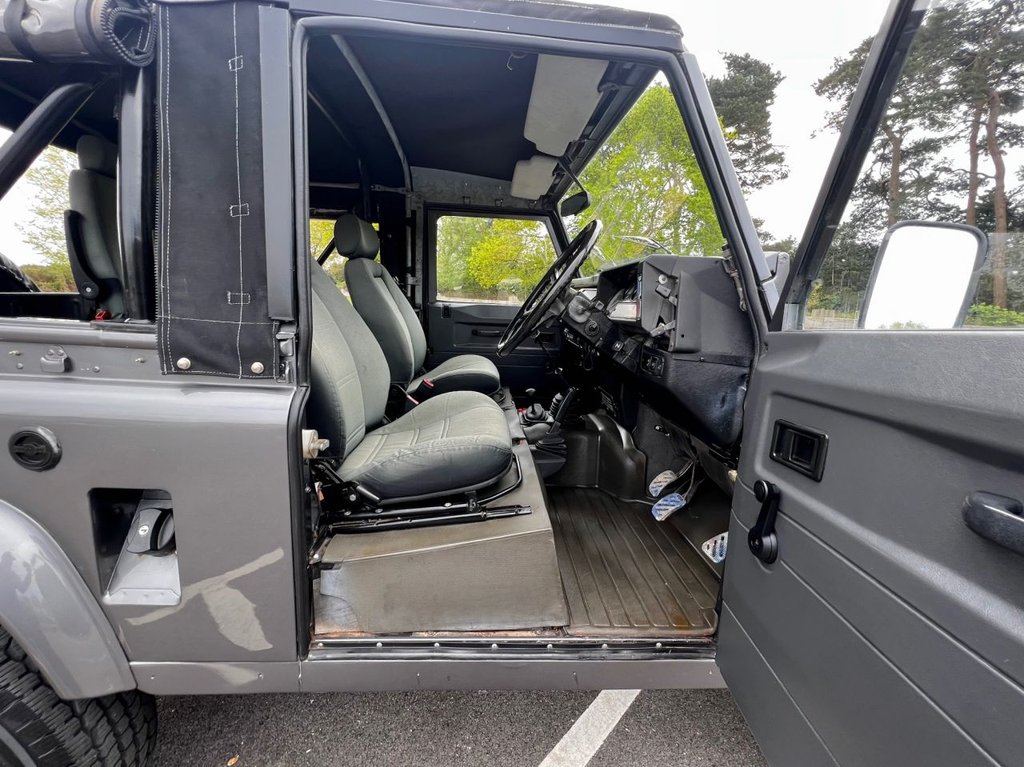 USED 1992 J LAND ROVER DEFENDER 90 2.5 PETROL // Ragtop // Px swap  