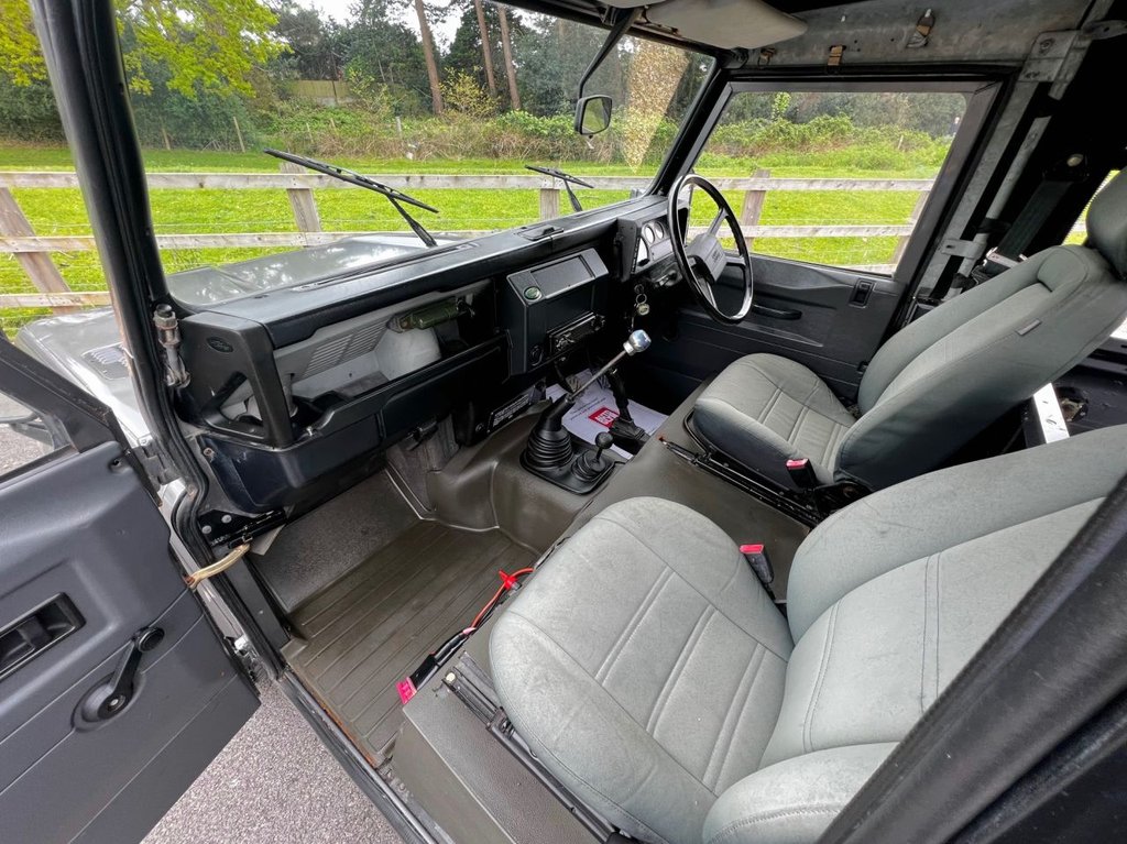 USED 1992 J LAND ROVER DEFENDER 90 2.5 PETROL // Ragtop // Px swap  