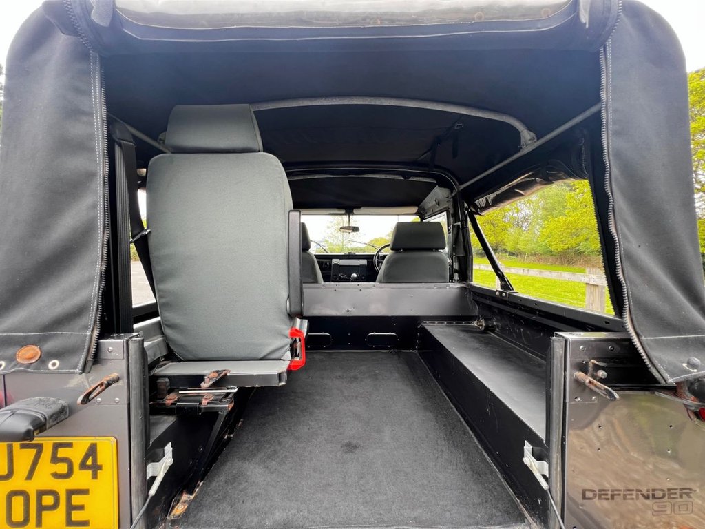 USED 1992 J LAND ROVER DEFENDER 90 2.5 PETROL // Ragtop // Px swap  