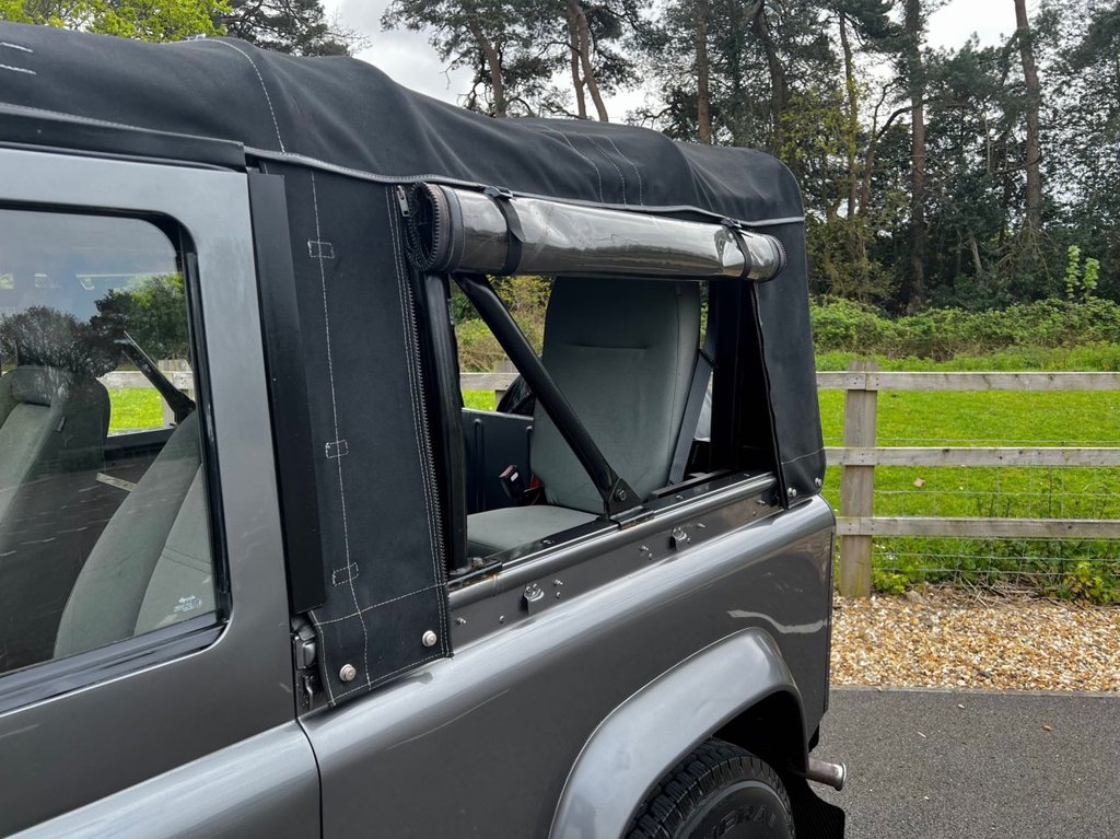USED 1992 J LAND ROVER DEFENDER 90 2.5 PETROL // Ragtop // Px swap  