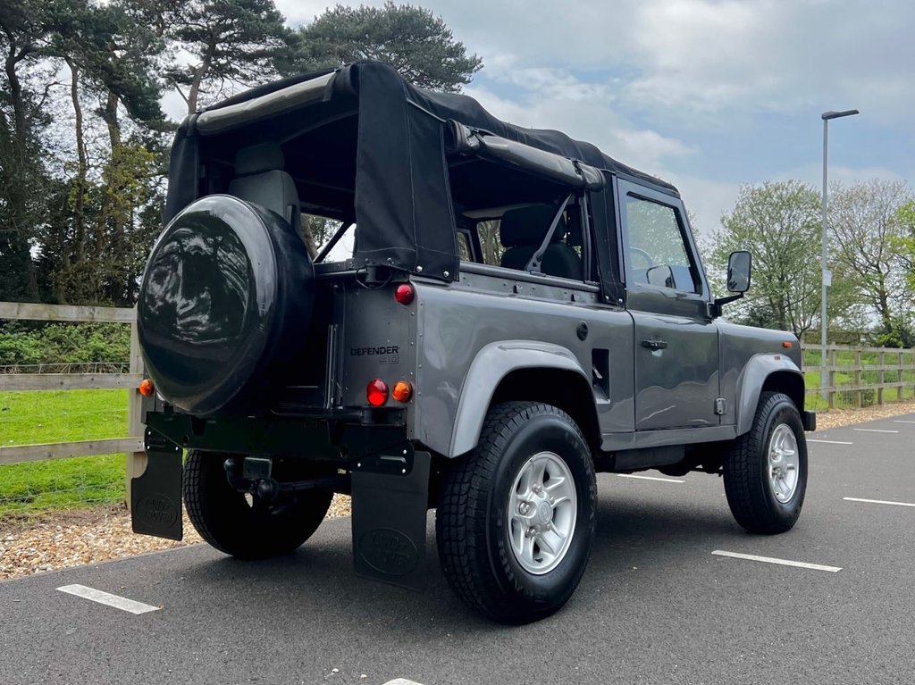 USED 1992 J LAND ROVER DEFENDER 90 2.5 PETROL // Ragtop // Px swap  