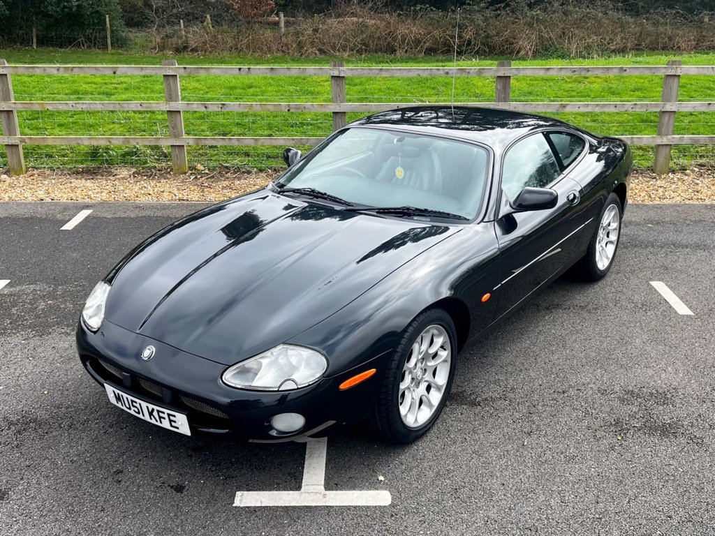 USED 2001 51 JAGUAR XK8 4.0 V8 290 BHP // 2d COUPE // Automatic // px swap 