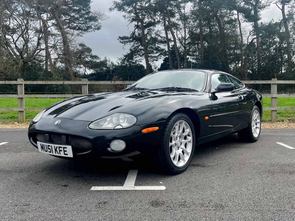 USED 2001 51 JAGUAR XK8 4.0 V8 290 BHP // 2d COUPE // Automatic // px swap 