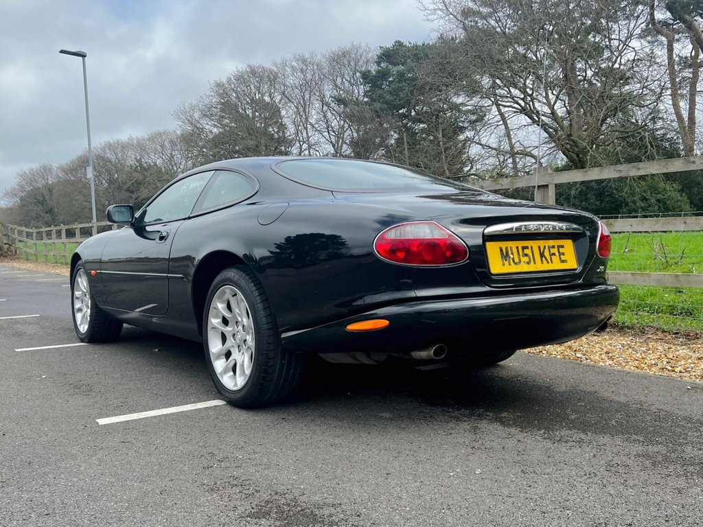 USED 2001 51 JAGUAR XK8 4.0 V8 290 BHP // 2d COUPE // Automatic // px swap 