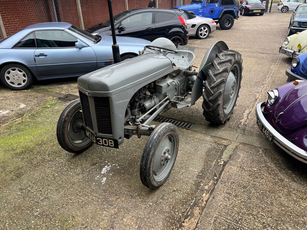 USED 1952 FERGUSON ALL MODELS TE20 // 5.0 // Classic Tractor // px swap 