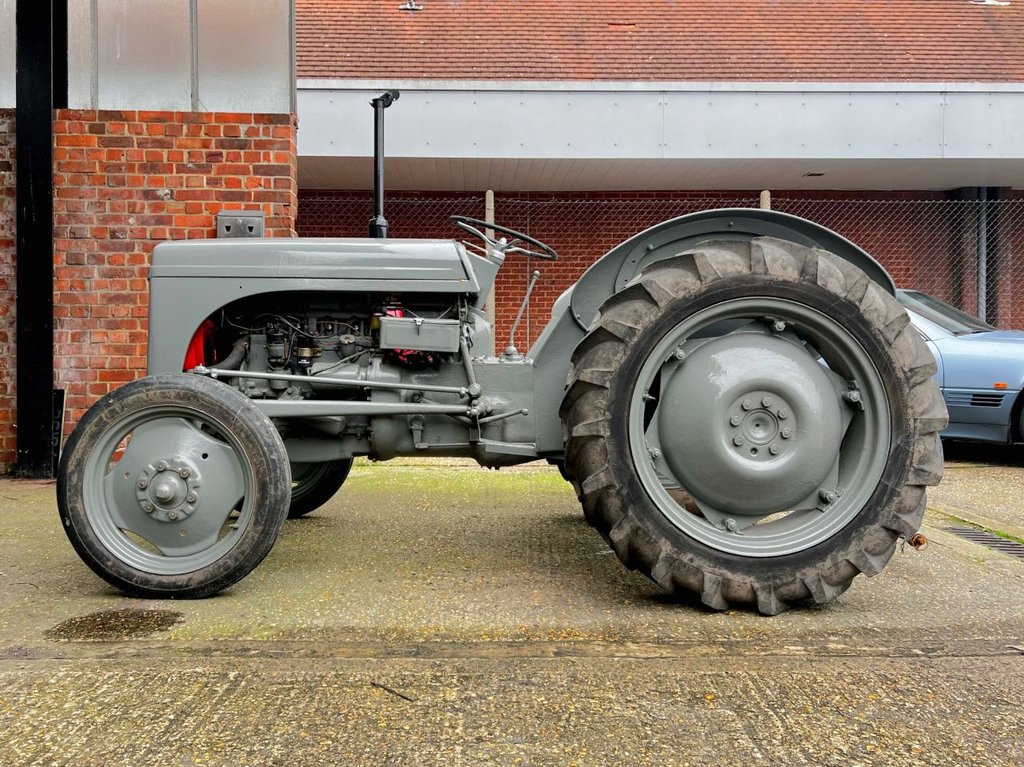 USED 1952 FERGUSON ALL MODELS TE20 // 5.0 // Classic Tractor // px swap 