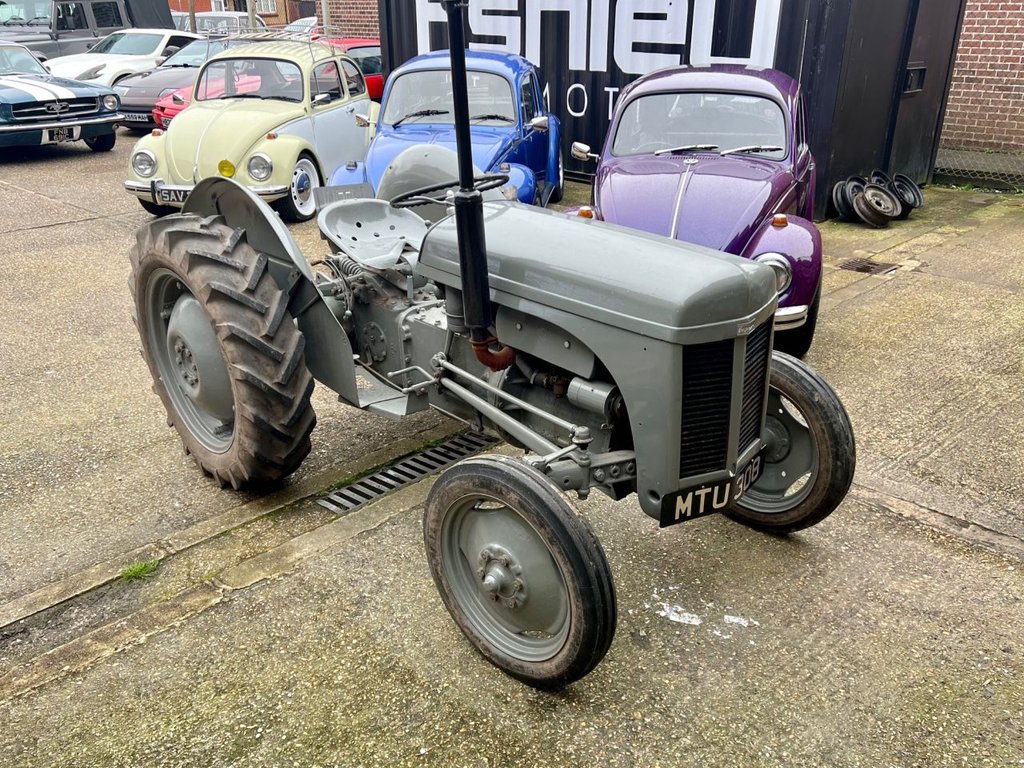 USED 1952 FERGUSON ALL MODELS TE20 // 5.0 // Classic Tractor // px swap 