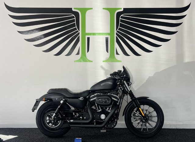 2014 14 Harley-Davidson  883cc XL 883 N IRON 14 
