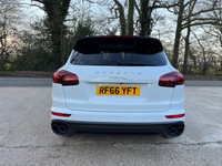 USED 2016 66 PORSCHE CAYENNE 3.0 S E-HYBRID PLATINUM EDITION TIPTRONIC S 5d 329 BHP ZERO DEPOSIT FINANCE AVAILABLE