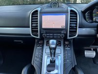 USED 2016 66 PORSCHE CAYENNE 3.0 S E-HYBRID PLATINUM EDITION TIPTRONIC S 5d 329 BHP ZERO DEPOSIT FINANCE AVAILABLE