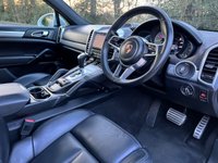 USED 2016 66 PORSCHE CAYENNE 3.0 S E-HYBRID PLATINUM EDITION TIPTRONIC S 5d 329 BHP ZERO DEPOSIT FINANCE AVAILABLE