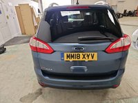 USED 2018 18 FORD GRAND C-MAX 1.5 TITANIUM 5d 118 BHP Excellent Service History