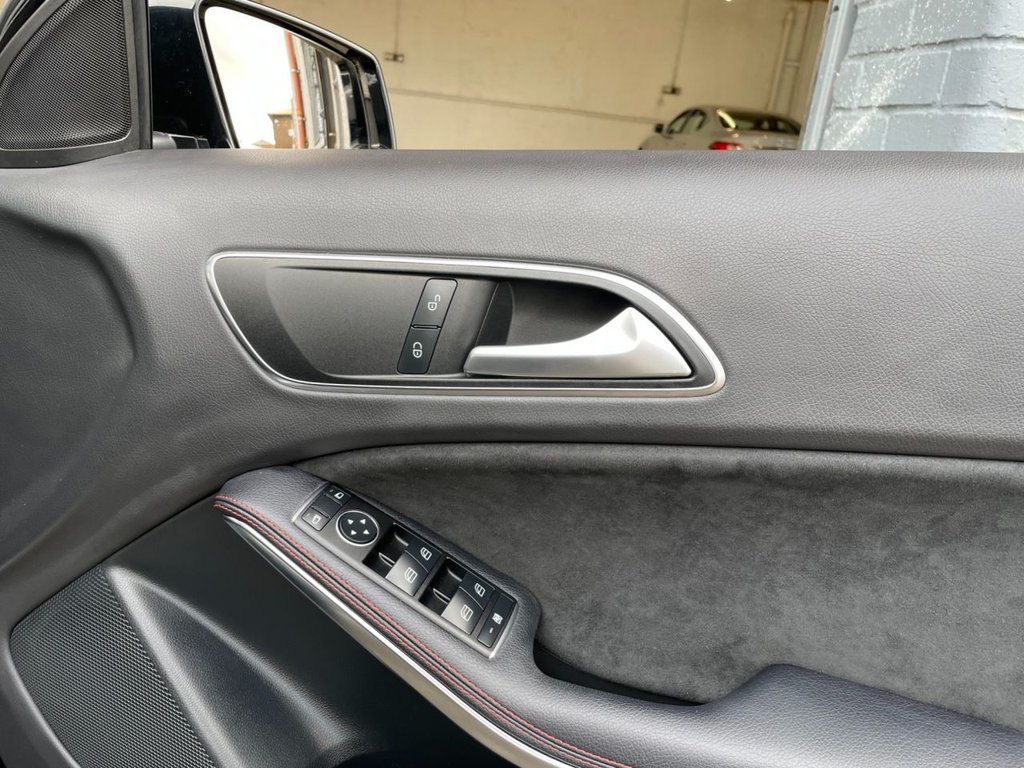 USED 2017 17 MERCEDES-BENZ A-CLASS 2.1 A 200 D AMG LINE 5d 134 BHP 