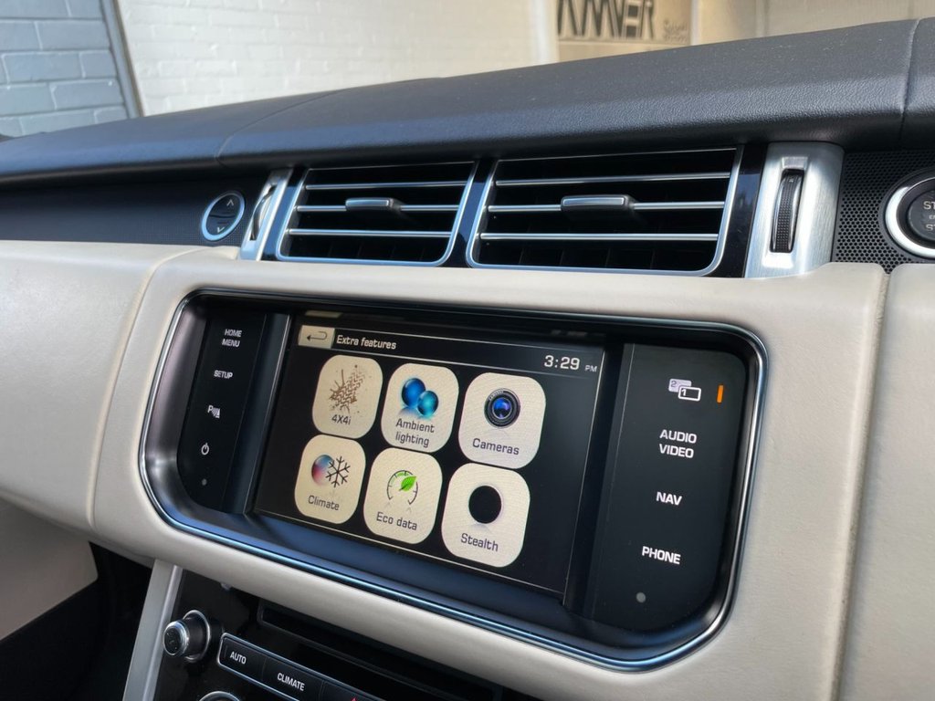 USED 2014 14 LAND ROVER RANGE ROVER 3.0 TDV6 VOGUE SE 5d 258 BHP 