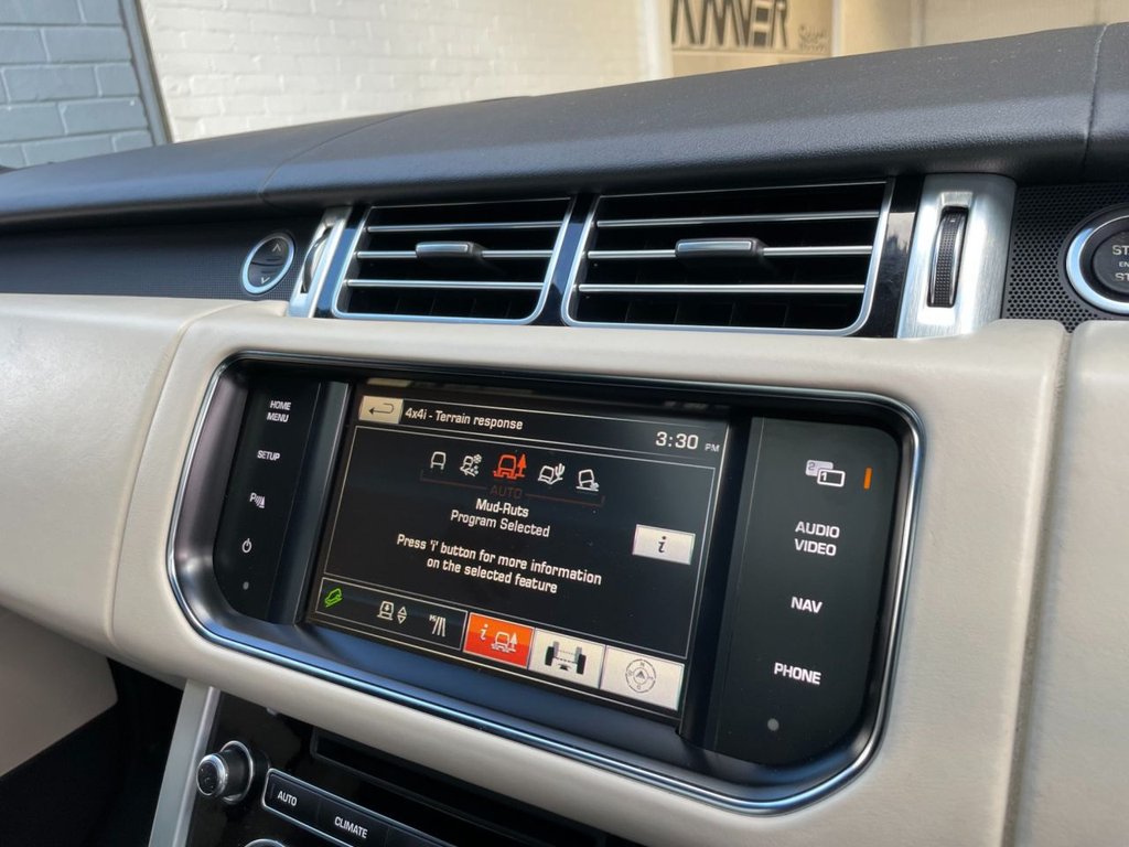 USED 2014 14 LAND ROVER RANGE ROVER 3.0 TDV6 VOGUE SE 5d 258 BHP 