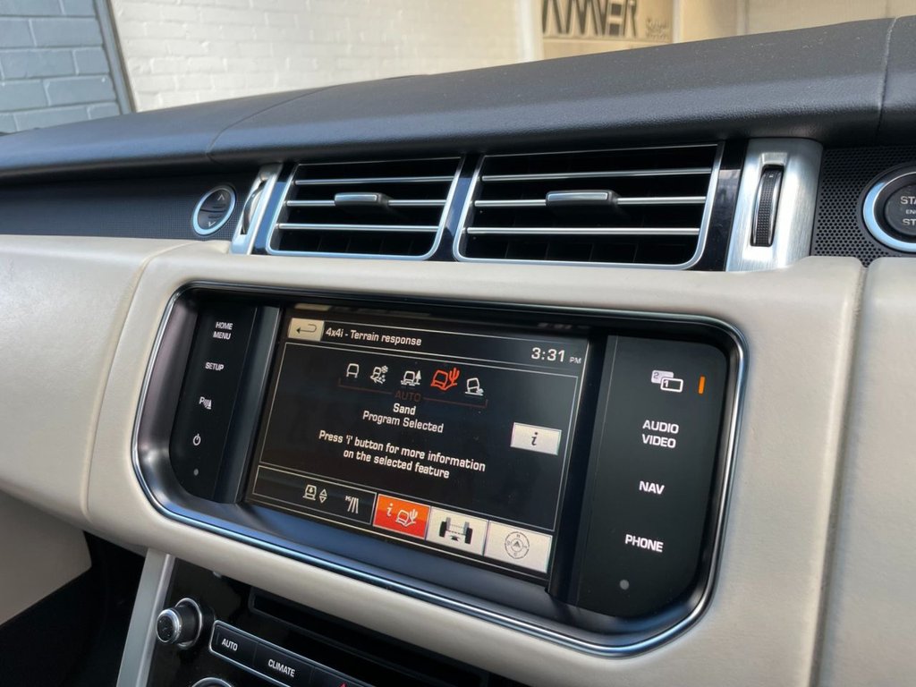 USED 2014 14 LAND ROVER RANGE ROVER 3.0 TDV6 VOGUE SE 5d 258 BHP 