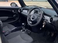 USED 2009 09 MINI CONVERTIBLE 1.6 COOPER 2d 120 BHP WARRANTY INCLUDED - NATIONWIDE DELIVERY