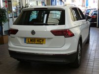 USED 2018 18 VOLKSWAGEN TIGUAN 2.0 SEL TDI BLUEMOTION TECHNOLOGY DSG 5d 148 BHP SAT NAV CRUISE PARKING SENSORS 1 OWNER 6 MONTHS GOLD WARRANTY