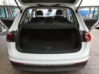 USED 2018 18 VOLKSWAGEN TIGUAN 2.0 SEL TDI BLUEMOTION TECHNOLOGY DSG 5d 148 BHP SAT NAV CRUISE PARKING SENSORS 1 OWNER 6 MONTHS GOLD WARRANTY