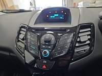 USED 2013 13 FORD FIESTA 1.0 ZETEC 5d 79 BHP Excellent condition