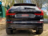 USED 2018 18 VOLVO XC60 2.0 T8 TWIN ENGINE R-DESIGN PRO AWD 5d 385 BHP HUGE SPECIFICATION 2018 VOLVO XC60 2.0 T8 R-DESIGN PRO - AUTOMATIC PADDLE SHIFT GEARBOX - PLUG IN HYBRID - ELECTRIC (PHEV) - 1 FORMER KEEPER - SERVICE HISTORY