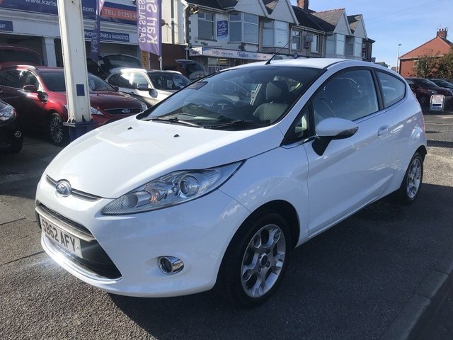 2012 62 Ford Fiesta 1.2 ZETEC 3d 81 BHP