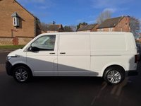 USED 2020 70 VOLKSWAGEN TRANSPORTER T6.1 2.0 TDI T30 110PS EU6 STARTLINE BUSINESS PACK LWB PANEL VAN  AIRCON * LWB * DAB * CRUISE CONTROL * PARKING SENSORS * APPLE CAR PLAY