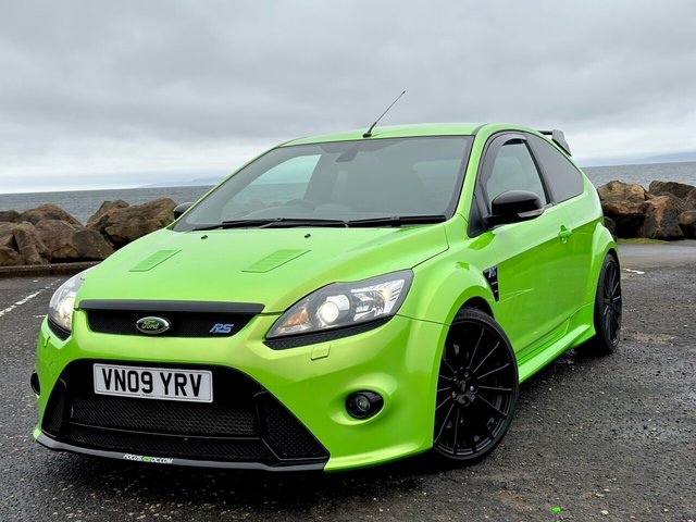 2009 09 Ford Focus 2.5 RS 3d 300 BHP