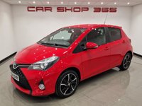 USED 2014 64 TOYOTA YARIS 1.33 VVT-i (99 PS) SPORT 5DR + NAVIGATION + REVERSE CAMERA + 2 TONE RED / BLACK UPHOLSTERY + DAB + MEDIA + PRIVACY +16S 16S+R/CAMERA+PRIVACY GLASS+NAVIGATION+2 TONE SEATS