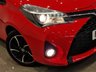 USED 2014 64 TOYOTA YARIS 1.33 VVT-i (99 PS) SPORT 5DR + NAVIGATION + REVERSE CAMERA + 2 TONE RED / BLACK UPHOLSTERY + DAB + MEDIA + PRIVACY +16S 16S+R/CAMERA+PRIVACY GLASS+NAVIGATION+2 TONE SEATS