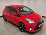 USED 2014 64 TOYOTA YARIS 1.33 VVT-i (99 PS) SPORT 5DR + NAVIGATION + REVERSE CAMERA + 2 TONE RED / BLACK UPHOLSTERY + DAB + MEDIA + PRIVACY +16S 16S+R/CAMERA+PRIVACY GLASS+NAVIGATION+2 TONE SEATS