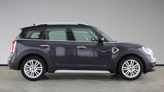 View our MINI COUNTRYMAN