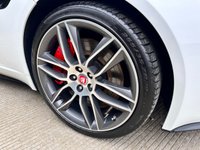 USED 2014 64 JAGUAR F-TYPE 5.0 R 2d 550 BHP F/Jaguar/S/H, Pan Roof, V.G.C