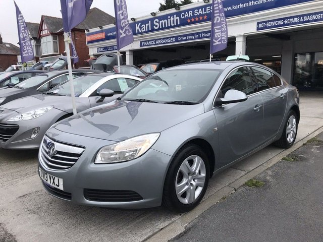 2013 13 Vauxhall Insignia 1.8 EXCLUSIV 5d 138 BHP