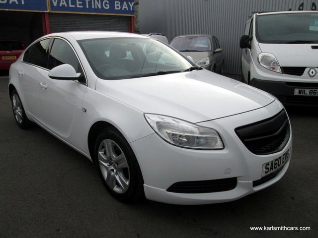 2010 60 Vauxhall Insignia 1.8 EXCLUSIV 5d 138 BHP