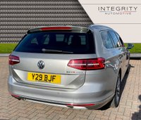 USED 2015 Y VOLKSWAGEN PASSAT 2.0 GT TDI BLUEMOTION TECHNOLOGY DSG 5d 188 BHP REAR VIEW CAMERA