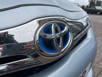 USED 2012 61 TOYOTA AURIS 1.8 T4 5d 99 BHP HYBRID ELECTRIC POWER
